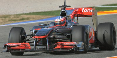 mclarenmp4-25.jpg